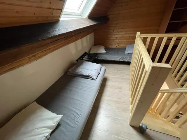 Bardon-perry Apartment