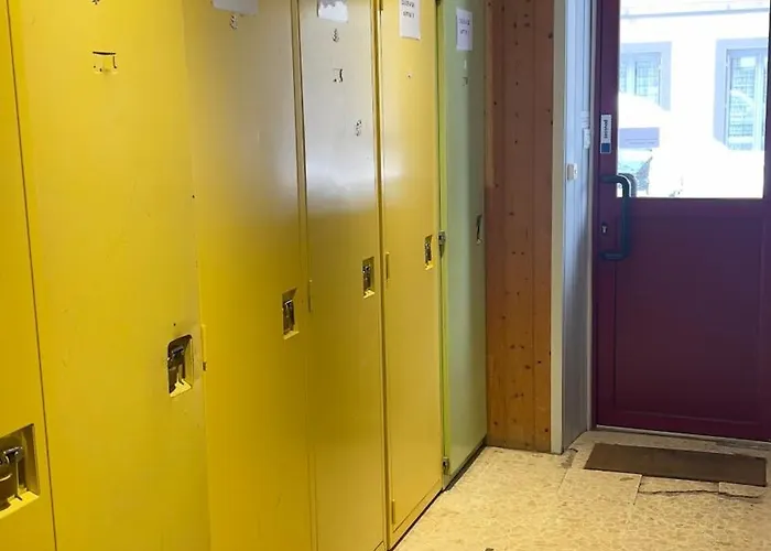 Bardon-perry شقة *