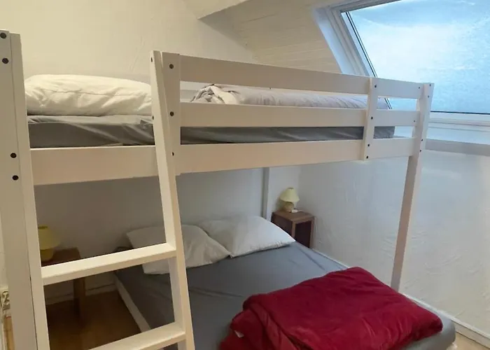 Apartment Bardon-perry